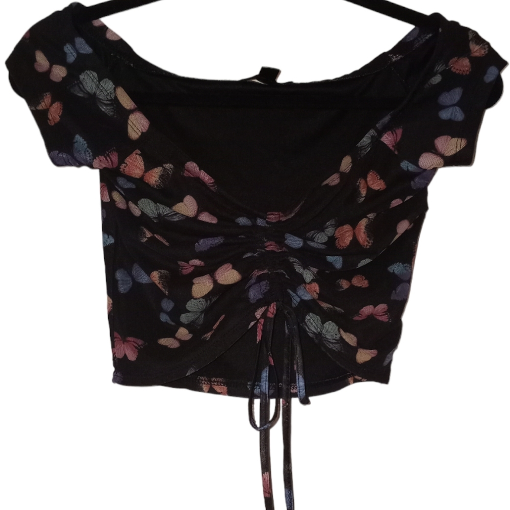 Cinched 🦋 Crop Top